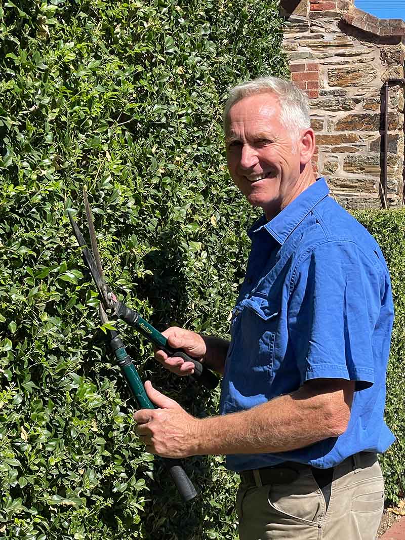 Jonathan Stopford Adelaide Garden Edging